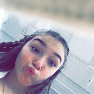 Meet your Posher, Savannah